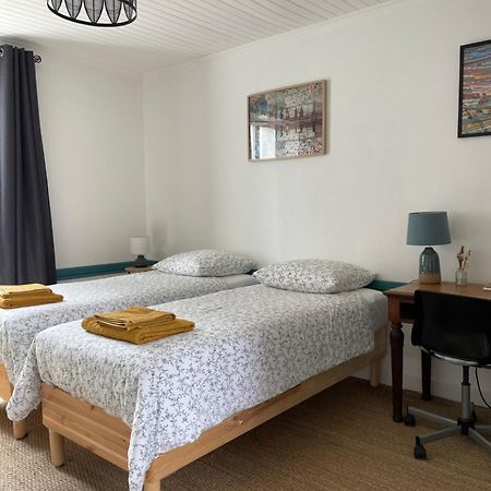Bed and Breakfast Bien Et Toit Montredon  Exterior foto